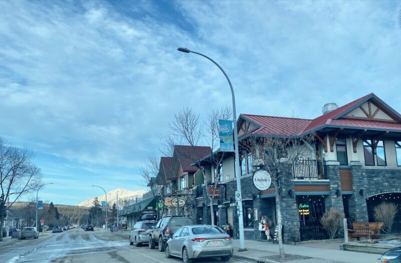 Jasper, Alberta, Canada. Image © PlanetSKI